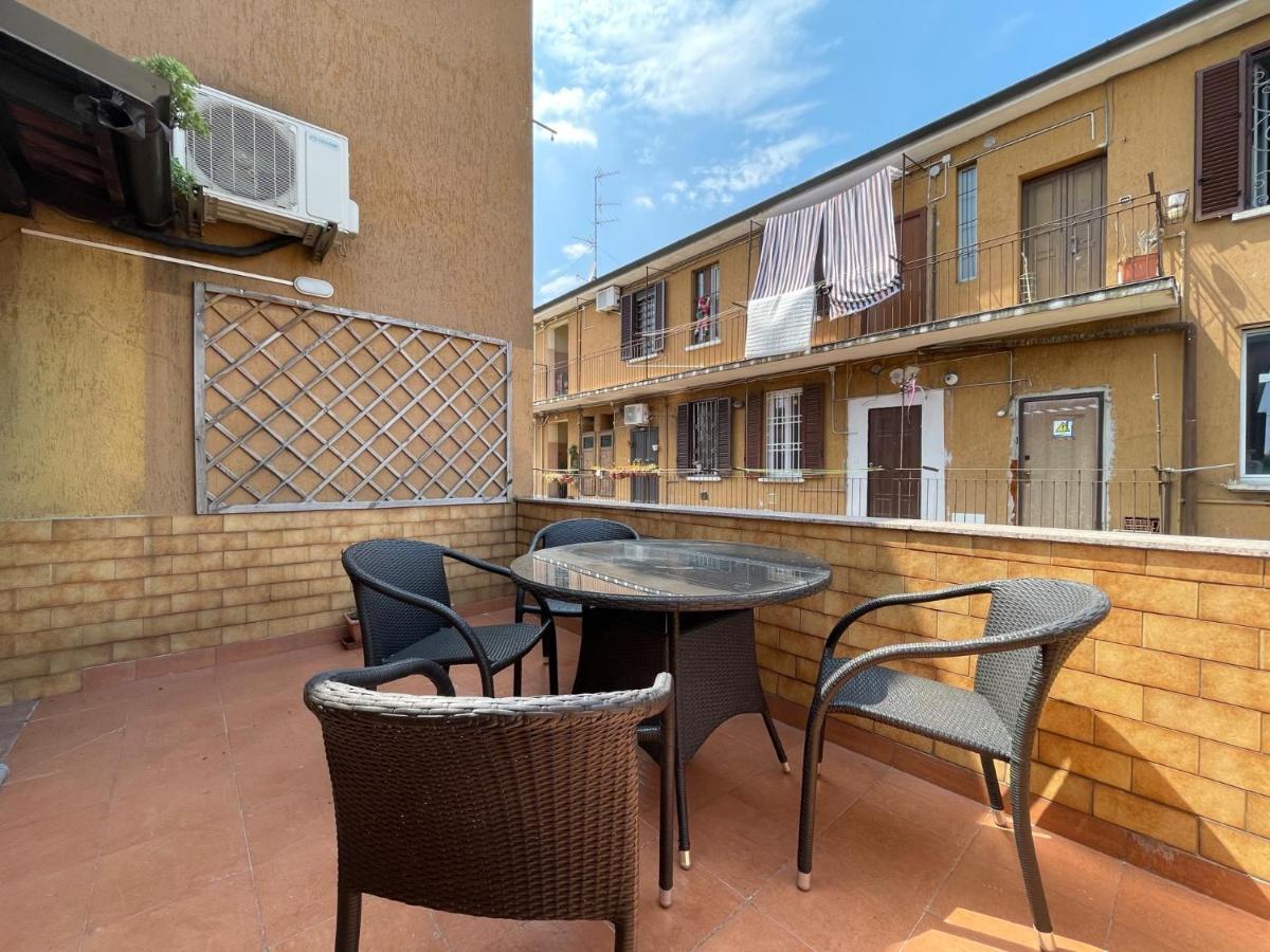 De Sura - La Terrazza Sul Naviglio Apartment Милано Екстериор снимка