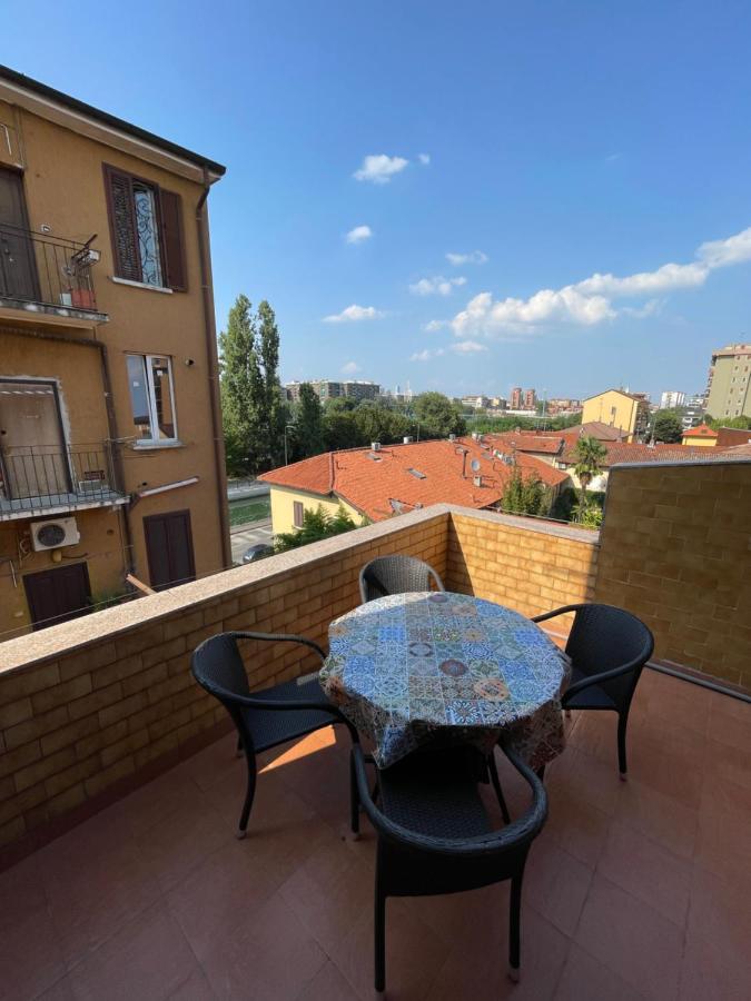 De Sura - La Terrazza Sul Naviglio Apartment Милано Екстериор снимка